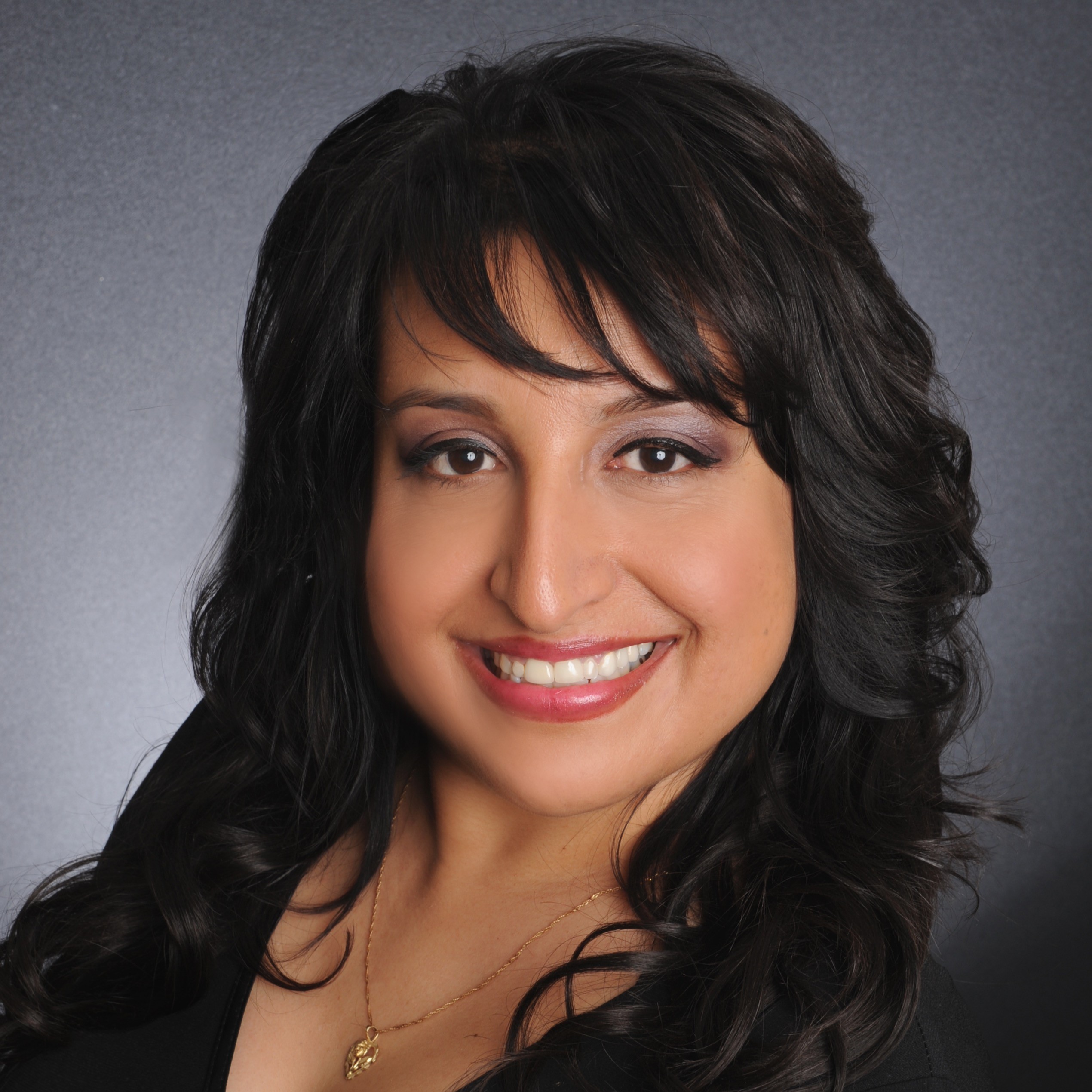 Suzie Curiel