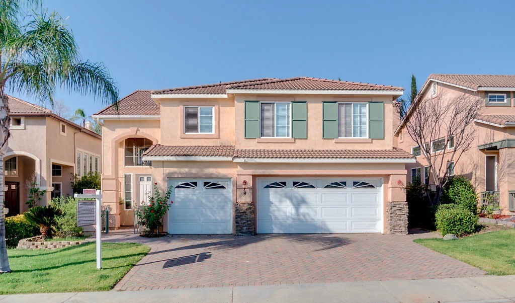 Marie Clark Allison James Estates & Homes